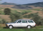 Mercedes 200 series W 123