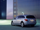 Mercedes R class