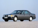 Mercedes 200 series W 124