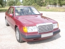 Mercedes 200 series W 124