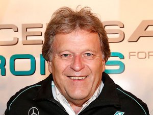 Коллектив Mercedes Формулы-1 говорит, что их бюджет скромный