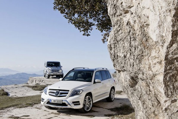 На фотографии GLK компания Mercedes-Benz спрятала обновленный G-Class