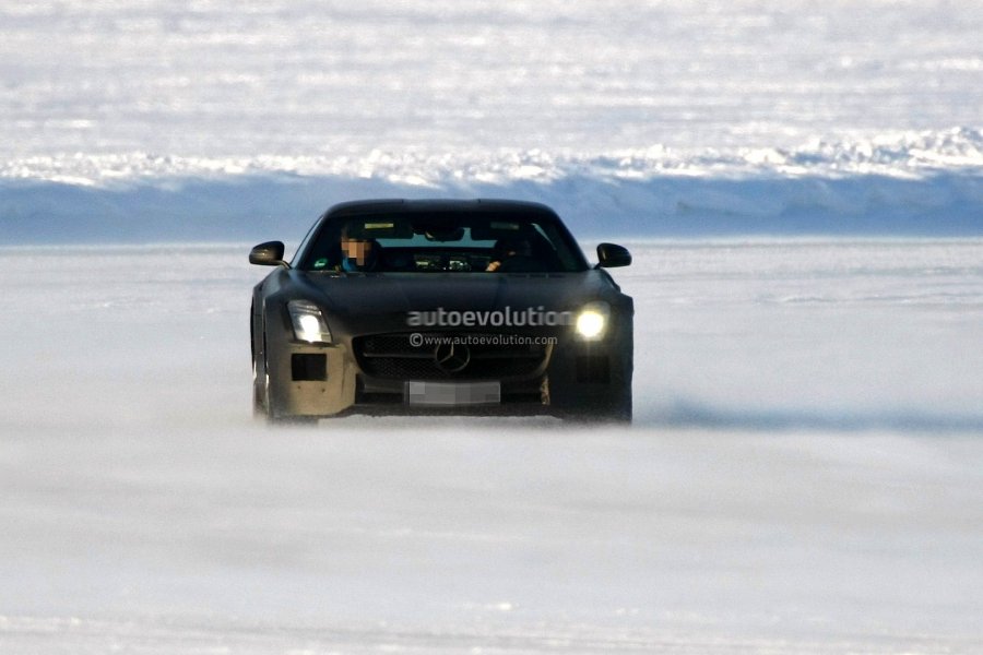 Фотошпионами замечен Mercedes Benz SLS AMG Black Series